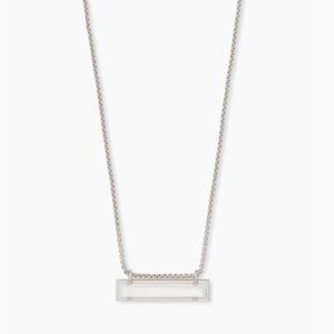 Kendra Scott necklace. BRAND NEW!